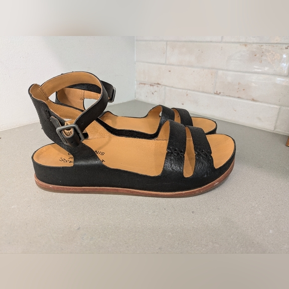 Kork Ease Audrina Sandal in Black Leather - Picture 9 of 10